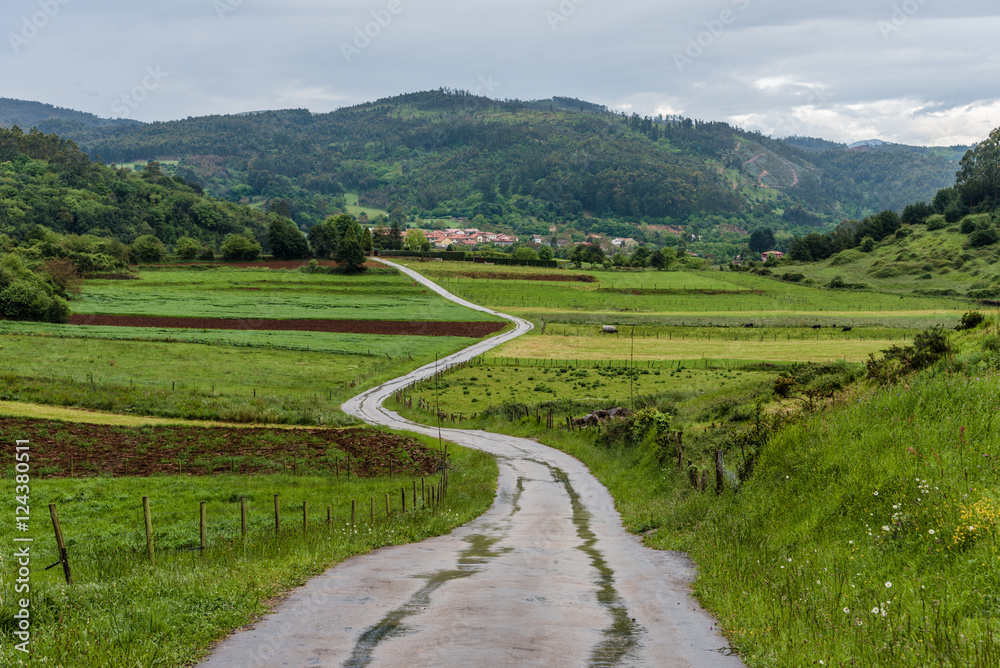 Jakobsweg am Küstenweg in Nordspanien