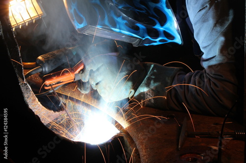 Welding on a hydroelectric turbine