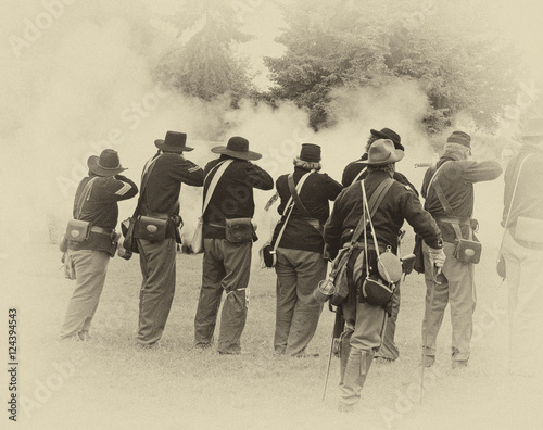 Fototapeta Union infantry line firing a volley.