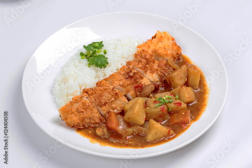 Jasmine rice with deep fried dolly fish in Japanese yellow curry.