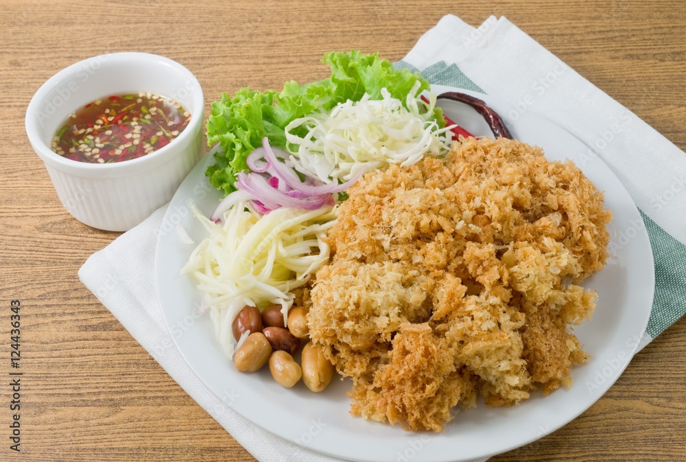 Crispy Catfish Salad with Green Mango and Vegetable Crispy Catfish Salad with Green Mango and Vegetable