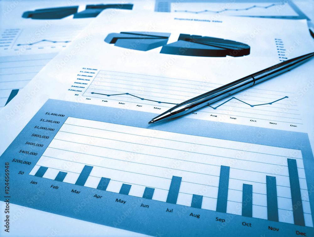 Pen on the investment Chart Pen on the investment Chart