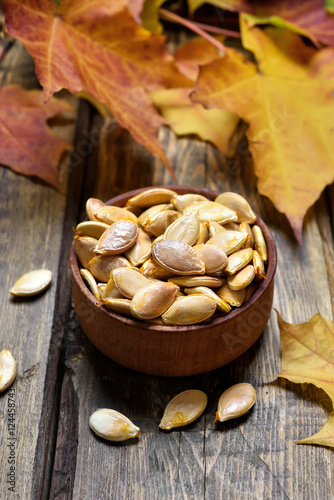 Roasted pumpkin seeds