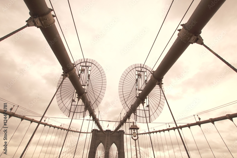 Naklejka premium Brooklyn Bridge, retro-coloured II