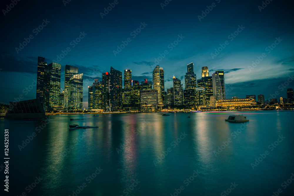 Fototapeta premium Cityscape viwe at Marina Bay Sands, Singapore.
