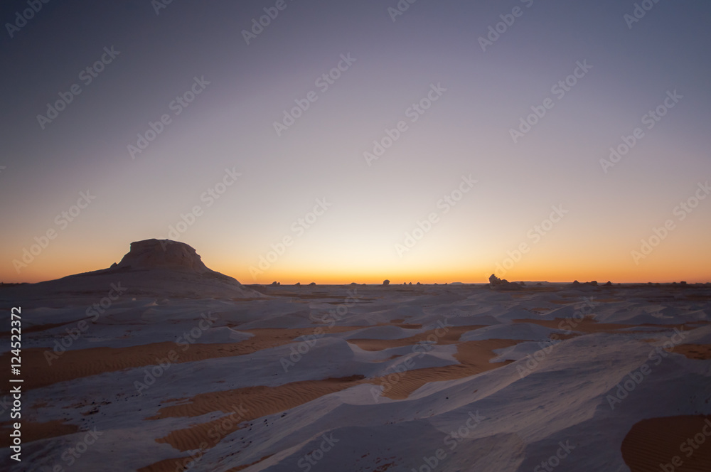 エジプト　白砂漠