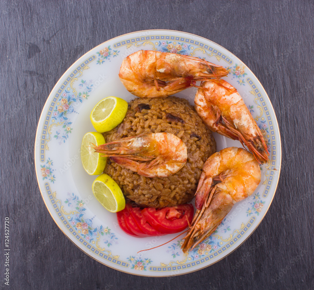 Cooked Fresh Shrimp with Rice Served in a plate / Cooked Fresh Shrimp with Rice / Shrimp with Rice plate