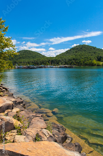 Marina on lake Cave Run in Kentucku, USA © volgariver