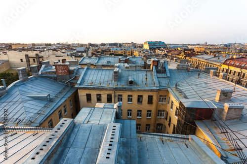  прекрасный вид с крыш Санкт-Петербурга в центре города 