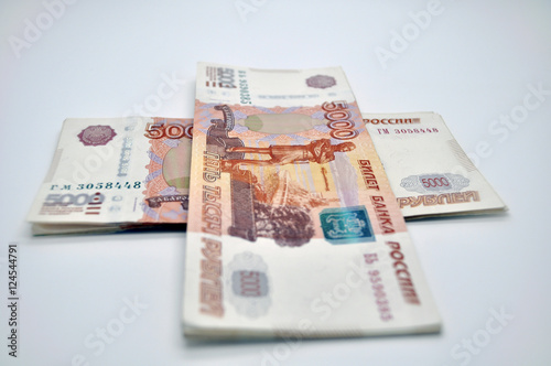 5000 пяти тысячные банкноты банка Ро