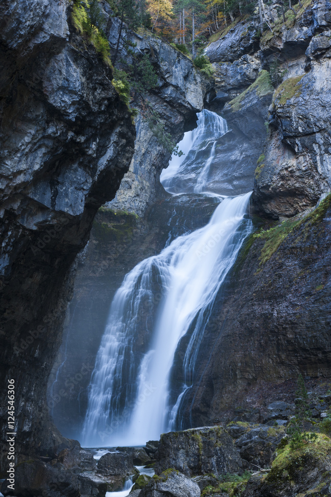 Waterfall, Ordesa National Park, Aragon, Spain Waterfall, Ordesa National Park, Aragon, Spain