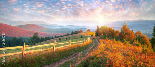 Dawn above the village of Vorokhta