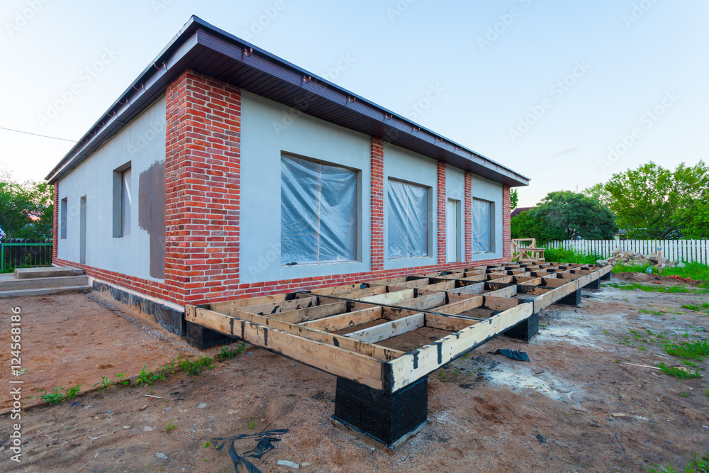 The building with terrace is under construction The building with terrace is under construction
