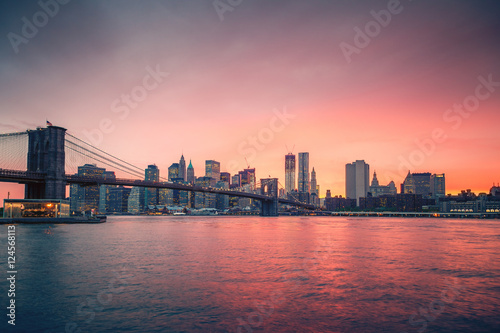 Brooklyn bridge and Manhattan at sunset, New York City