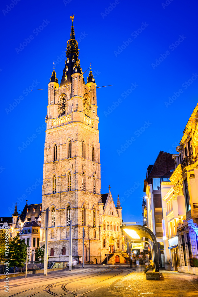 Fototapeta premium Gent, Flanders, Belgium - Belfort Tower at night