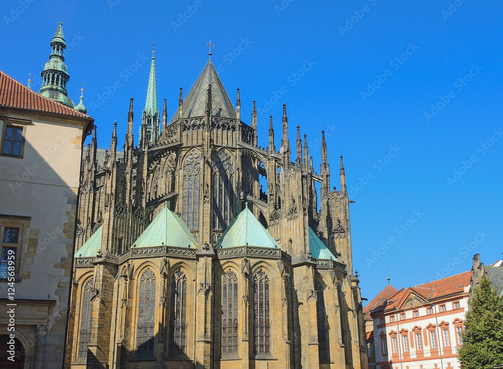 Fototapeta premium Prague, capital of the Czech Republic. center of Bohemia. historic center included in the Unesco World Heritage. The largest ancient castle in the world. The Metropolitan Cathedral of Saints Vitus