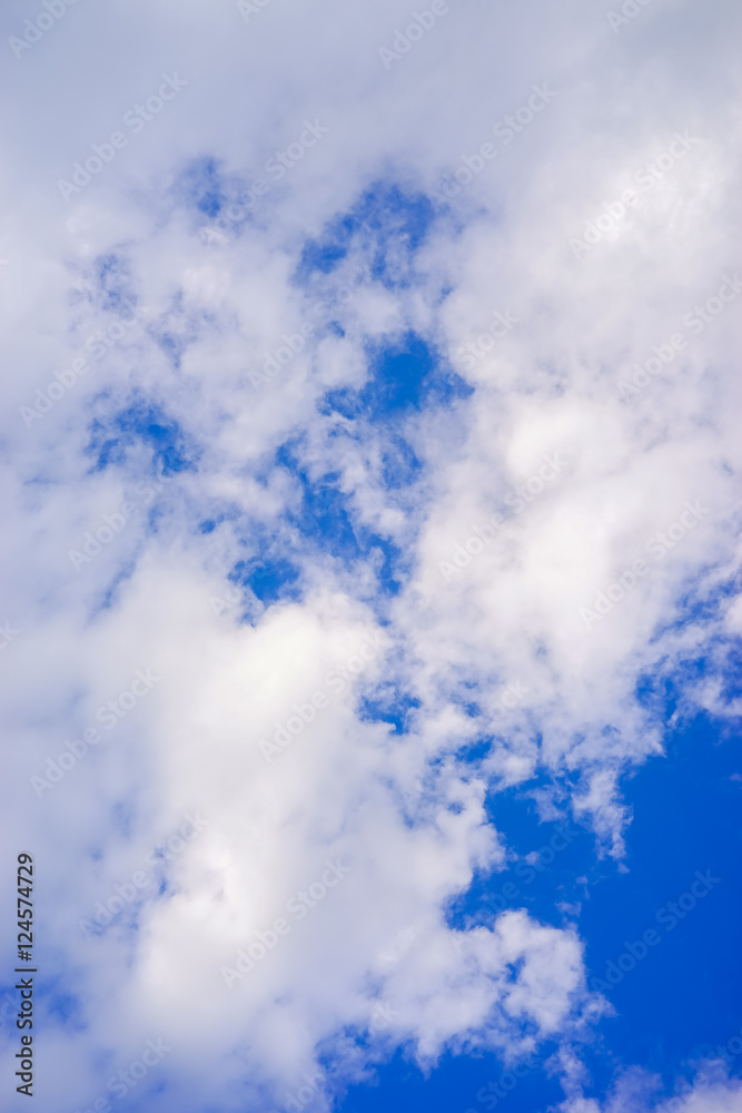Fototapeta premium The vast blue sky and clouds on sky