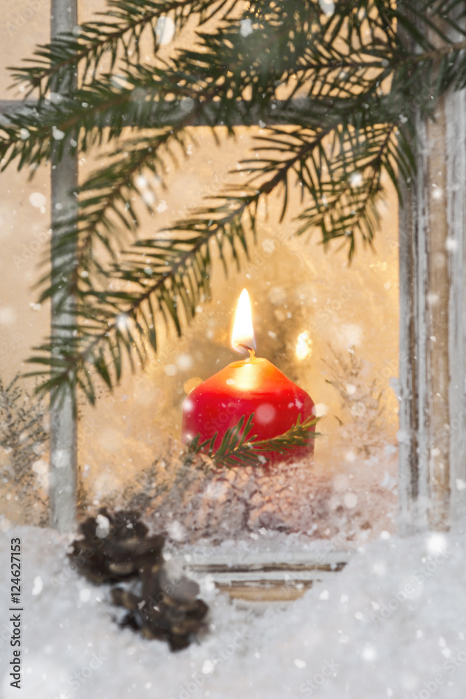 Kerze im Fenster StockFoto Adobe Stock
