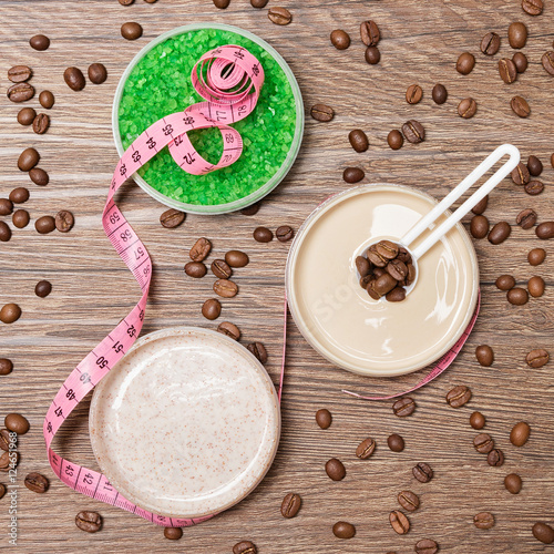 Bild auf Leinwand Anti-cellulite cosmetic products with caffeine