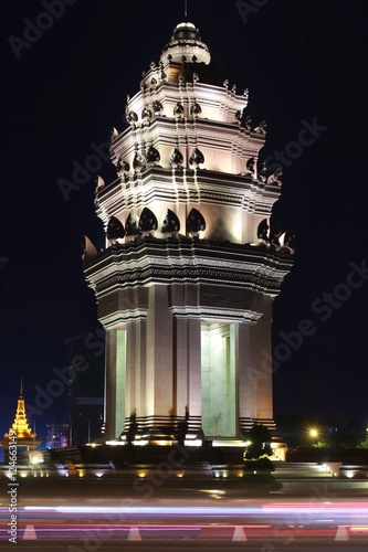 Independence Monument,phnon penh,cambodia.
 photo