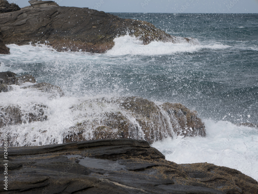 Waves Splashes on the rocks Waves Splashes on the rocks