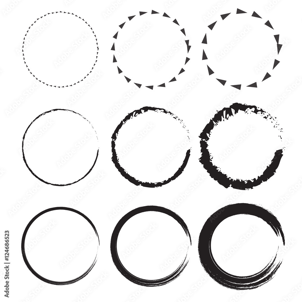 Set of hand drawn circles, vector design elements