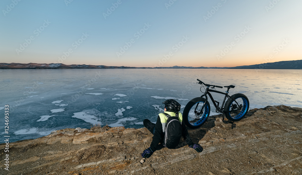 Obraz premium Fatbike fat bike or fat-tire bike 