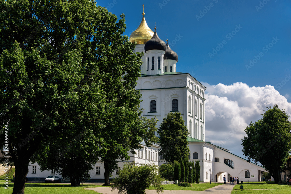 Naklejka premium View of Trinity Cathedral of the Pskov Kremlin in summer sunny day