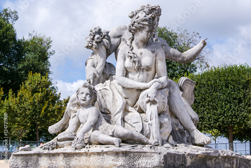 Tuileries Garden, Paris, France © analuciasilva
