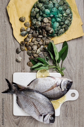 clams and breams with lemon and sage photo