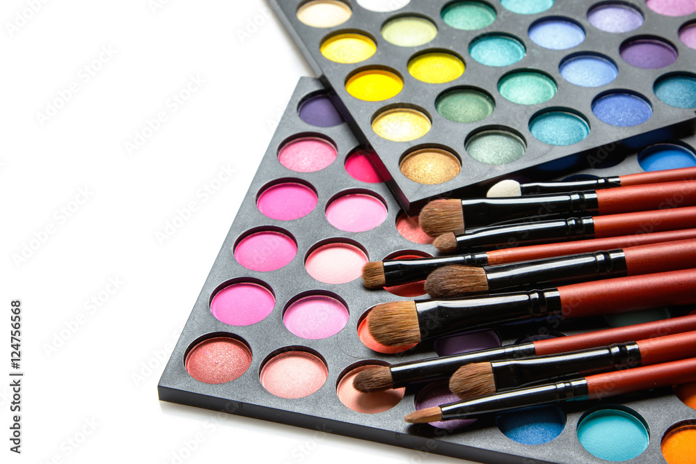 Professional makeup brushes and eyeshadow palette Professional makeup brushes and eyeshadow palette