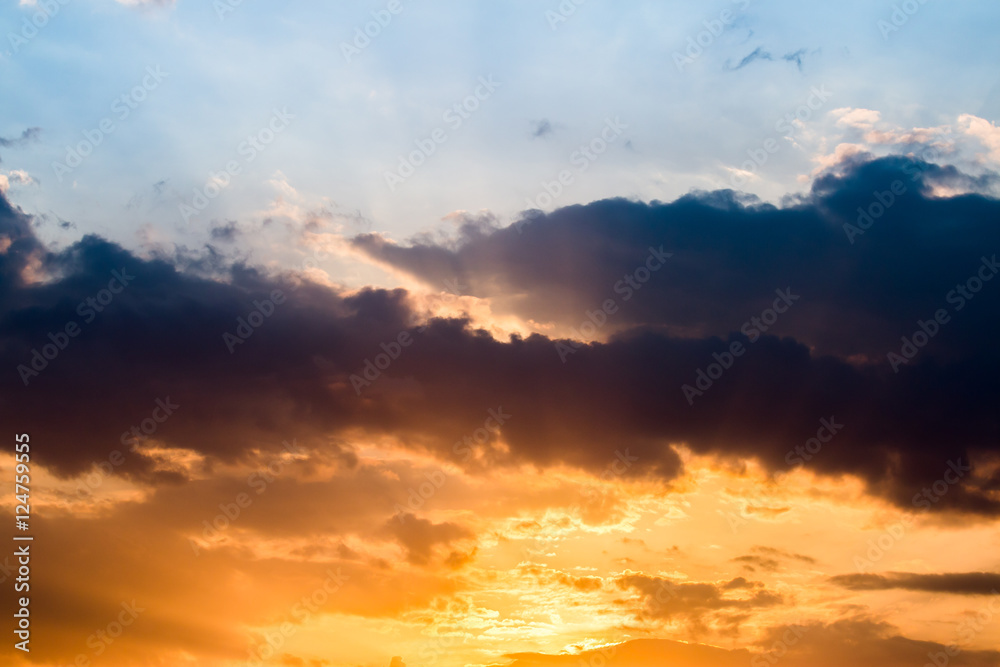 Fototapeta premium colorful dramatic sky with cloud at sunset