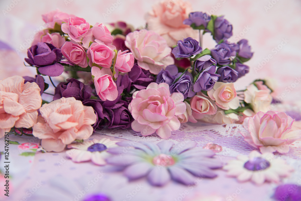 purple paper flowers... purple paper flowers...