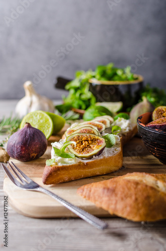 Fresh baguette with figs