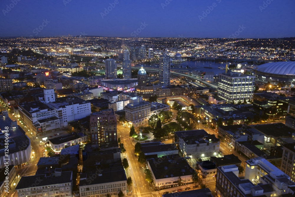 Obraz premium cityscape from harbor ctr
