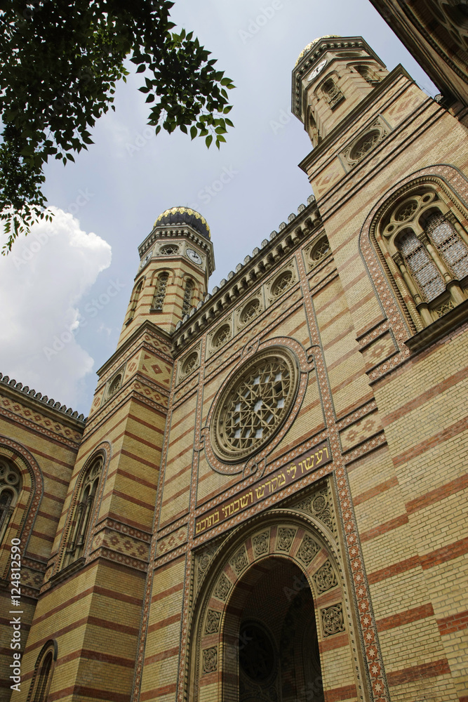 synagogue facade