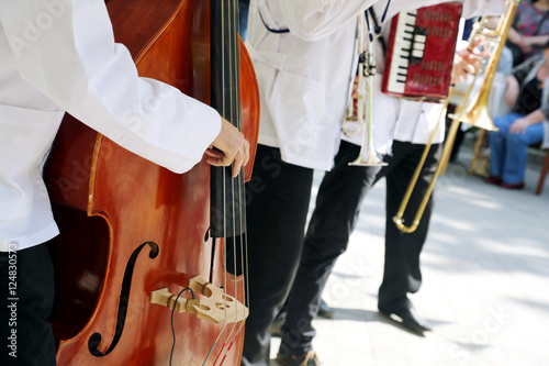 Performance of a jazz band