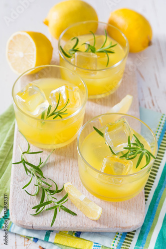 Lemon and rosemary cocktails