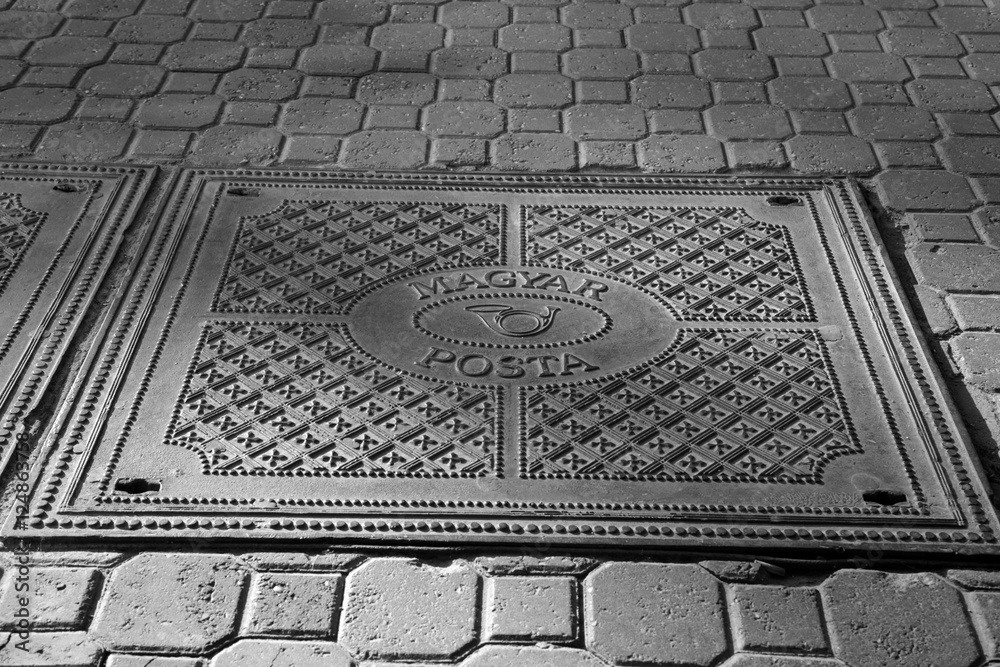 budapest manhole covers 15 bw