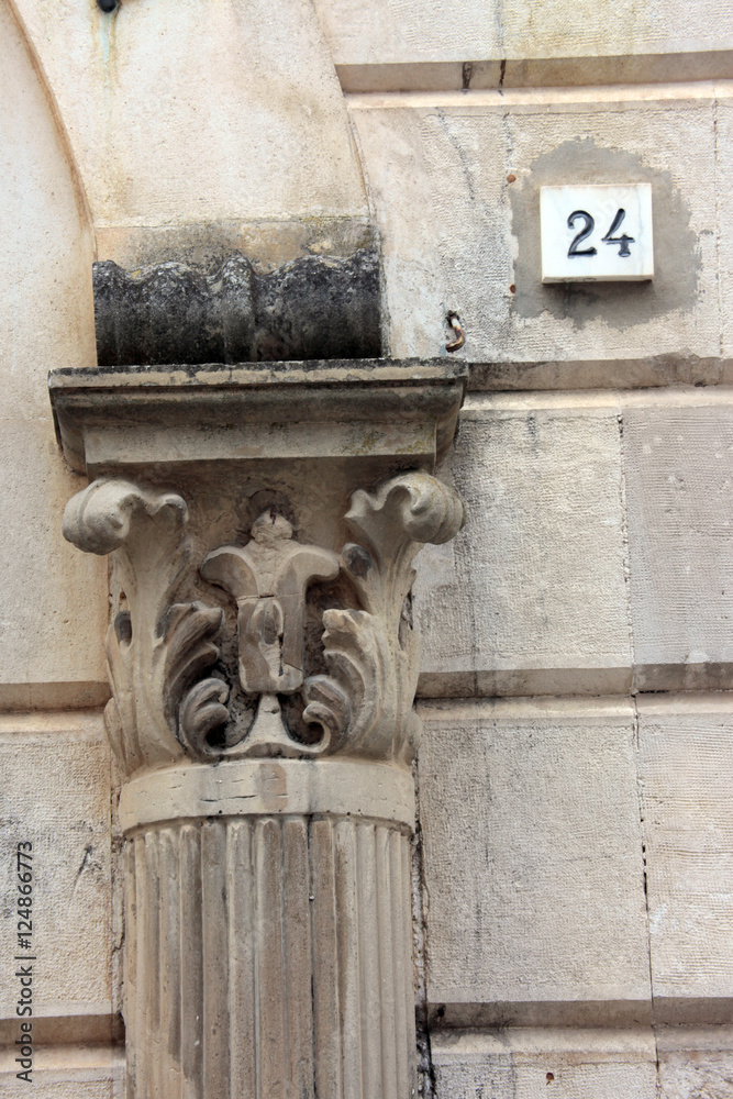 door arch pillar door arch pillar