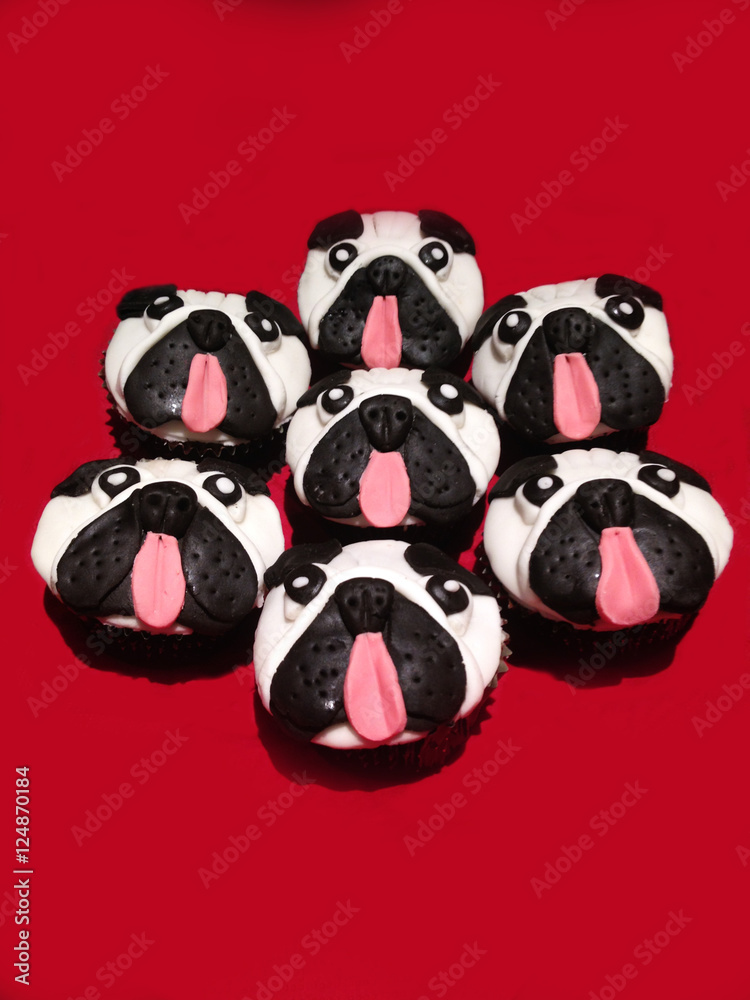 pug cupcakes