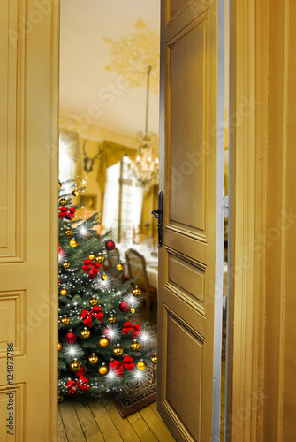 Tür ins Weihnachtszimmer