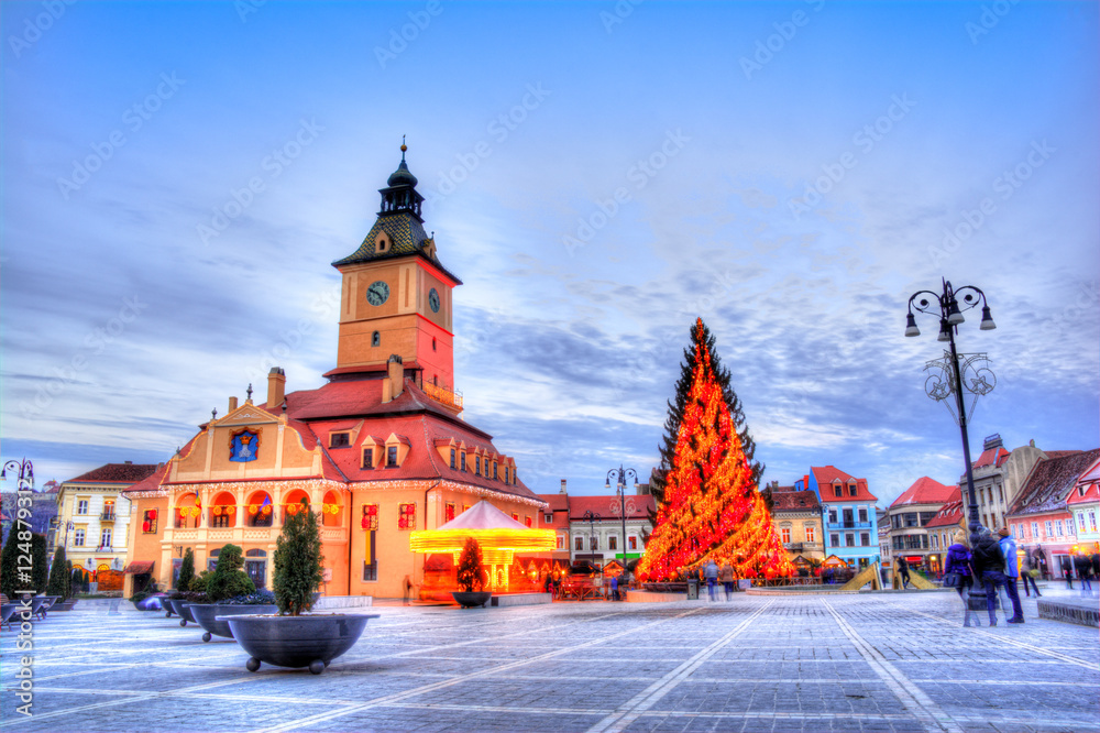 Christmas tree in downtown of Brasov city, in Christmas time, Romania