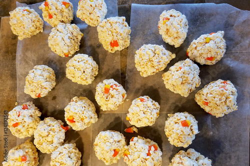 Popcorn Balls IV
