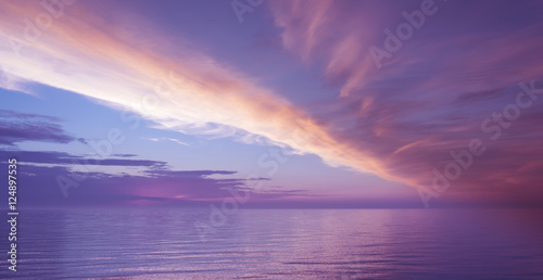 Seascape with beautiful clouds and sea © wektorygrafika