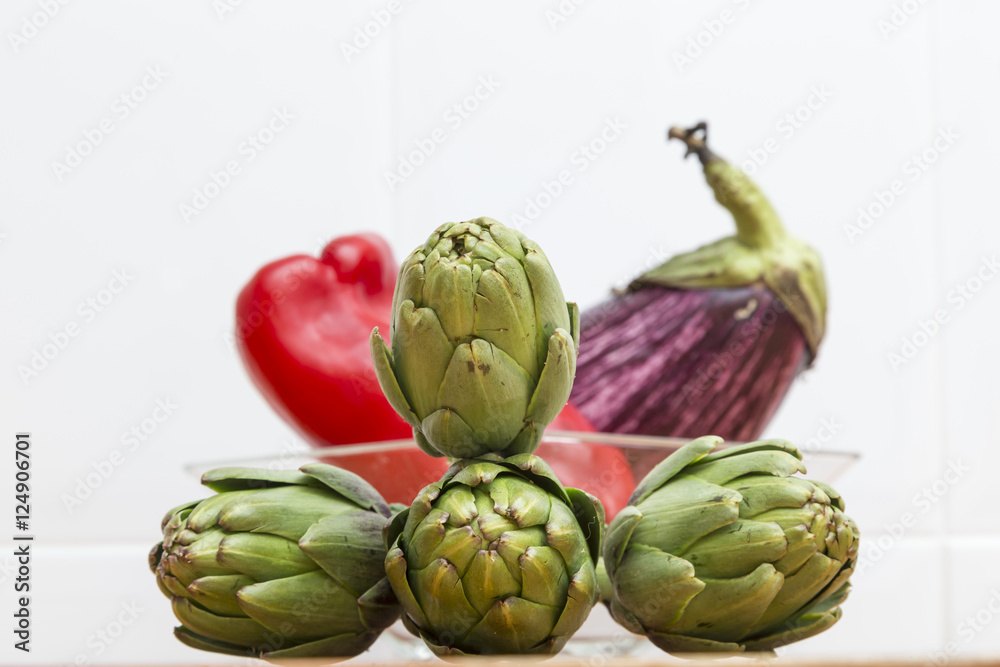 Fototapeta premium green vegetables and red vegetables