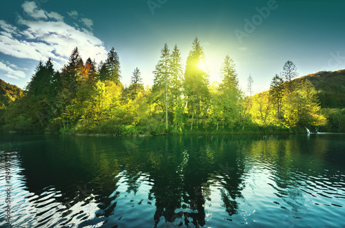 Fototapeta Naklejka Na Ścianę i Meble -  lake in forest, Croatia, Plitvice
