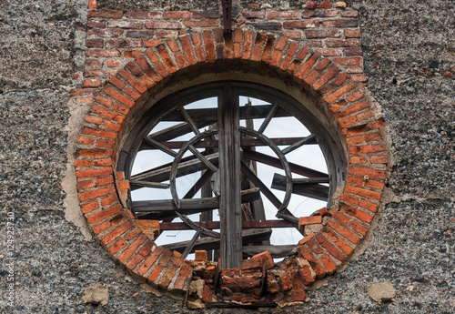 Ruines de l'architecture industrielle française à Peñarroya, Espagne photo