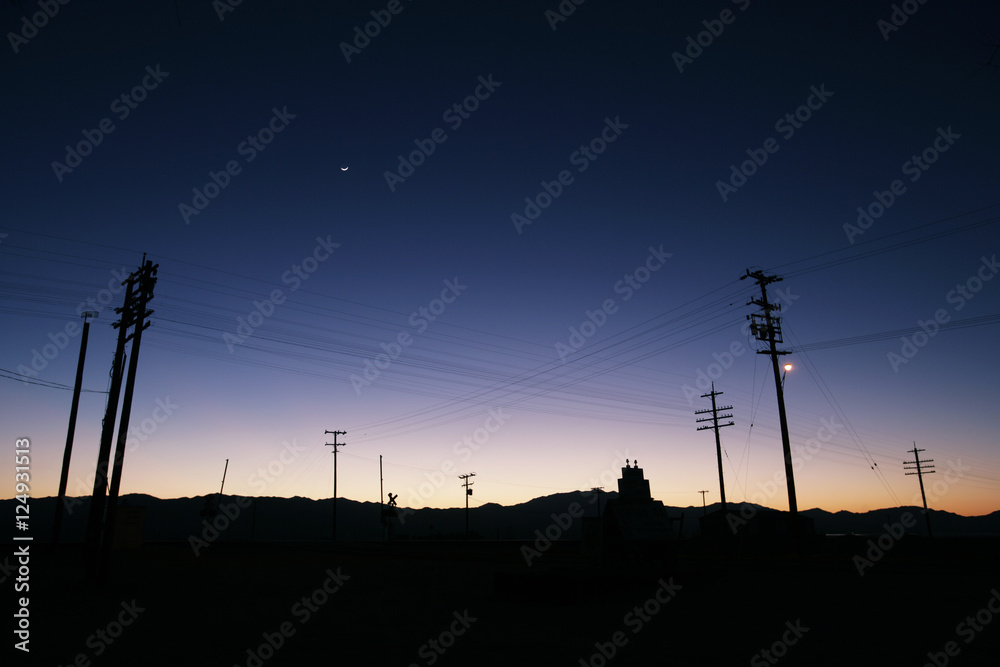 Fototapeta premium wires n plane trail