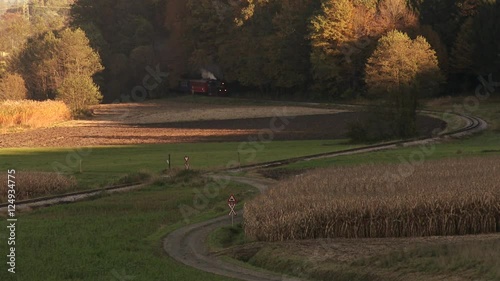 Bummelzug in der herbstlichen Steiermark